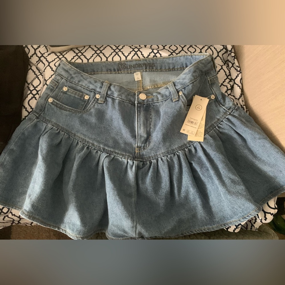 🌸2 for $25🌸 NWT No Boundaries Blue Denim mini Skirt